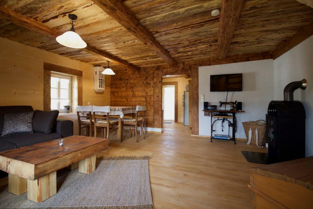 Ferienhaus Anno Dazumal, Wie Zu Opa'S Zeiten Klingenthal Zewnętrze zdjęcie