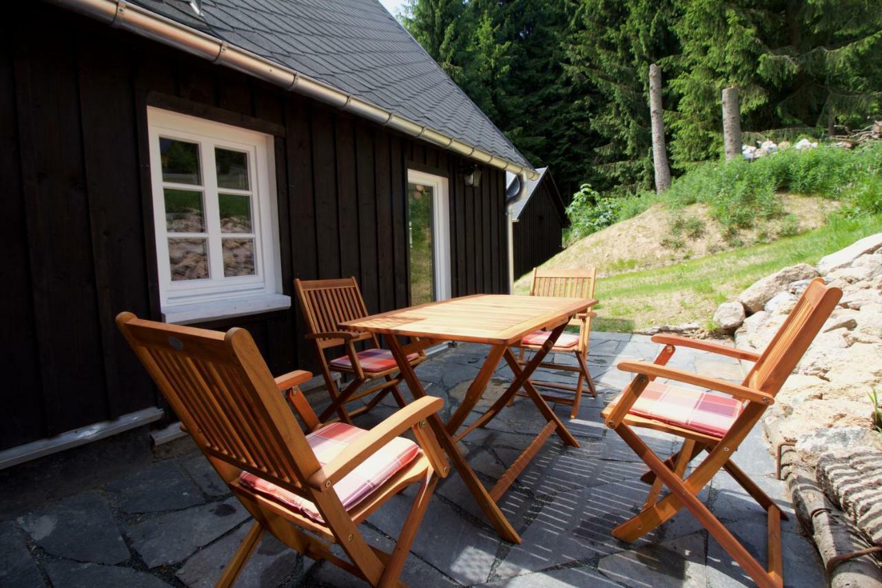 Ferienhaus Anno Dazumal, Wie Zu Opa'S Zeiten Klingenthal Zewnętrze zdjęcie