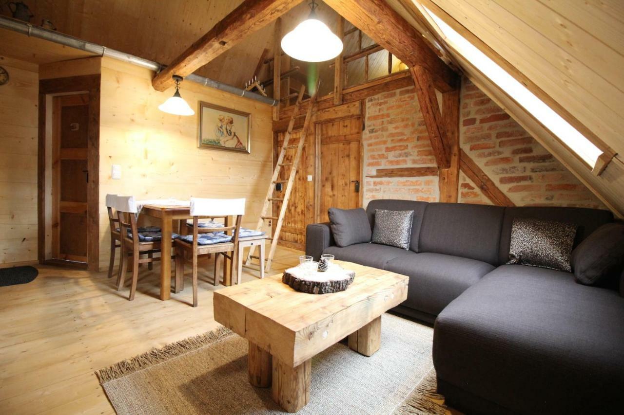 Ferienhaus Anno Dazumal, Wie Zu Opa'S Zeiten Klingenthal Zewnętrze zdjęcie