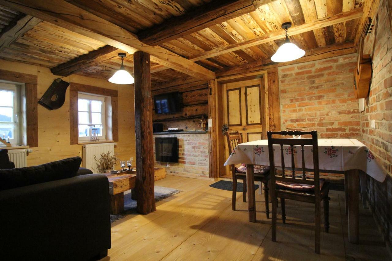 Ferienhaus Anno Dazumal, Wie Zu Opa'S Zeiten Klingenthal Zewnętrze zdjęcie